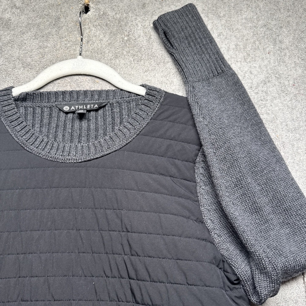 Athleta Quilted Sweater Empire Falls Black Gray Wool Blend Retro Mod Womens XS